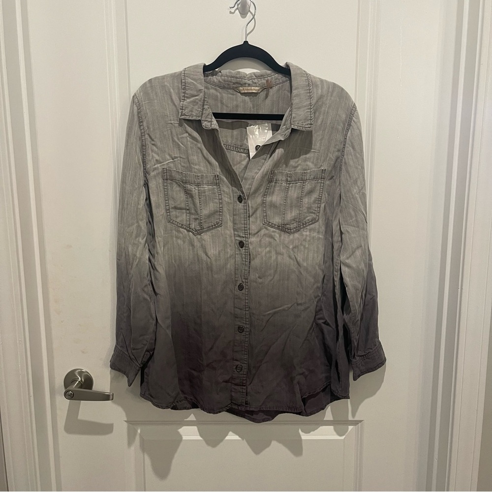 NWT soft surroundings gray ombré button up chambray top size XL (FLAW)